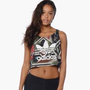 Adidas crop top workout tee shirt tank top M